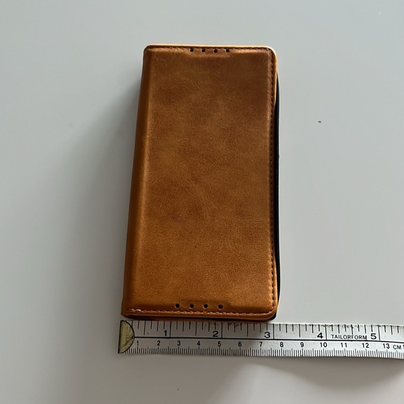 Sony Xperia XA1 Wallet Case, card holder, magnetic close, brown, camel brown - Picture 11 of 13